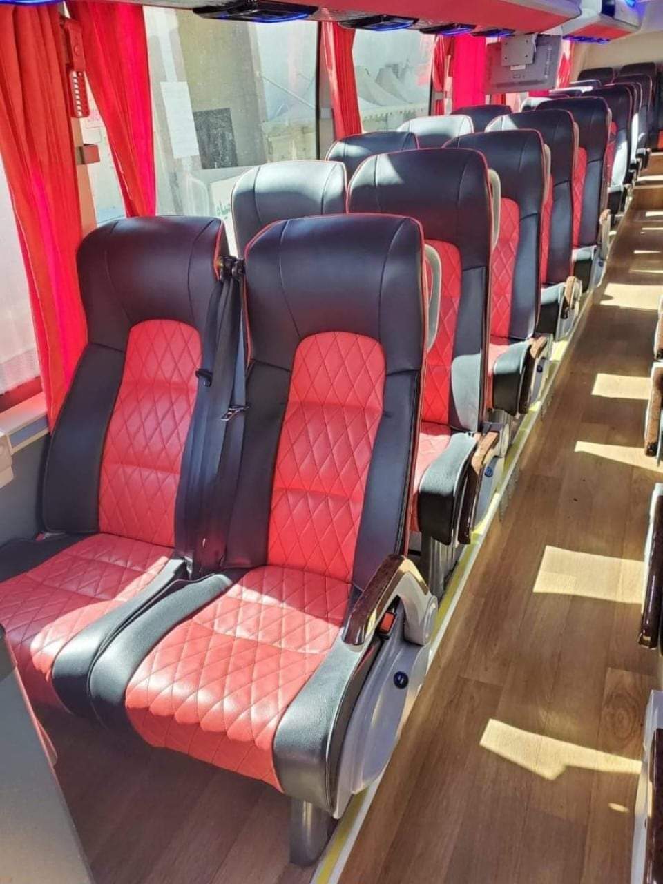 Economy Bus 0