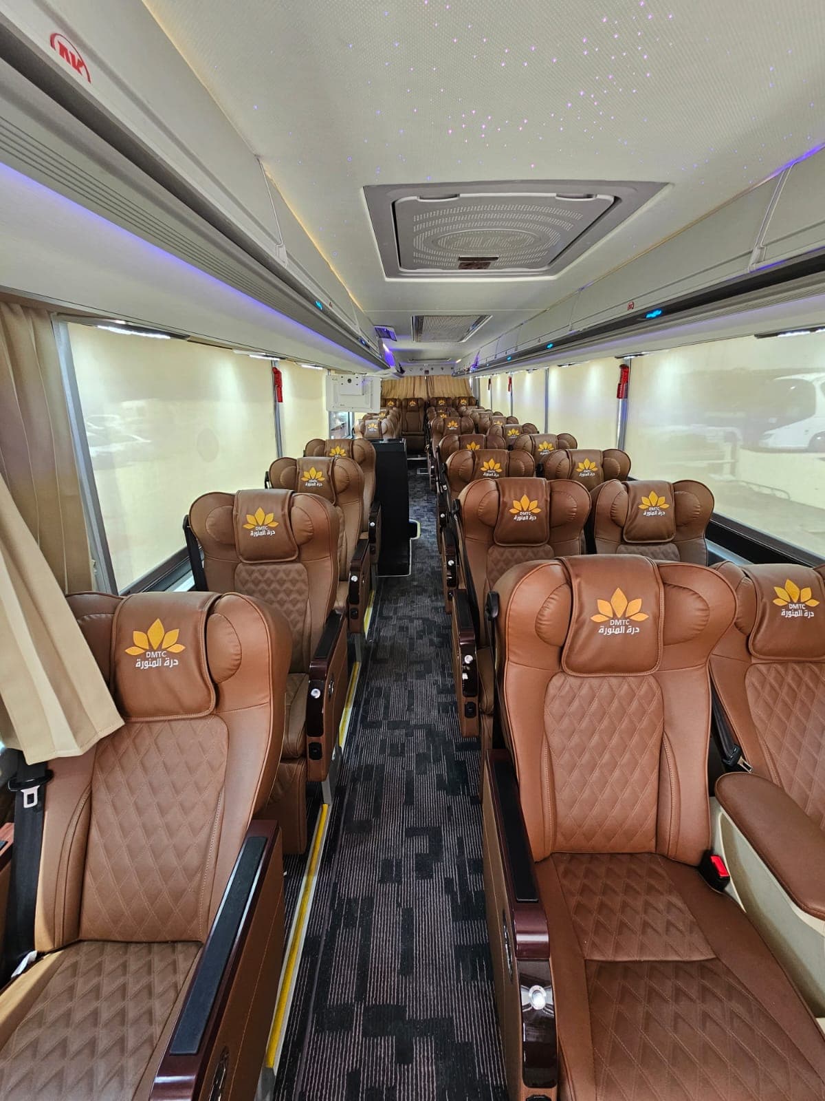 VIP Bus 1